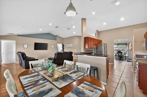 1401 Sw Bougainvillea Avenue Port Saint Lucie FL 34953