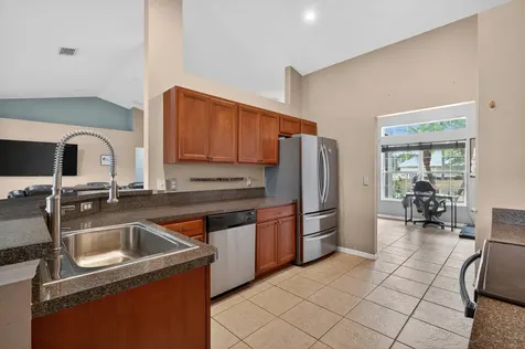 1401 Sw Bougainvillea Avenue Port Saint Lucie FL 34953