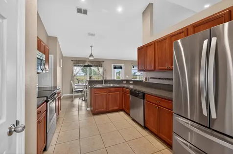 1401 Sw Bougainvillea Avenue Port Saint Lucie FL 34953
