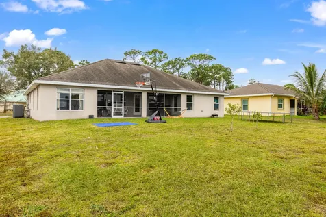 1401 Sw Bougainvillea Avenue Port Saint Lucie FL 34953