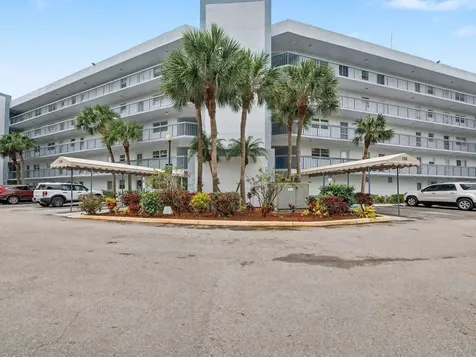 198 Nw 67th Street Boca Raton FL 33487