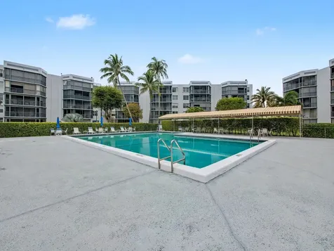 198 Nw 67th Street Boca Raton FL 33487