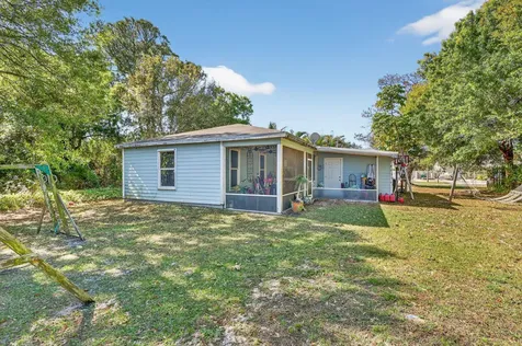 5210 Palm Drive Fort Pierce FL 34982