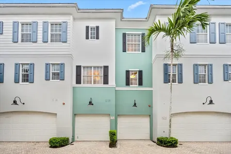 376 W Mallory Circle Delray Beach FL 33483
