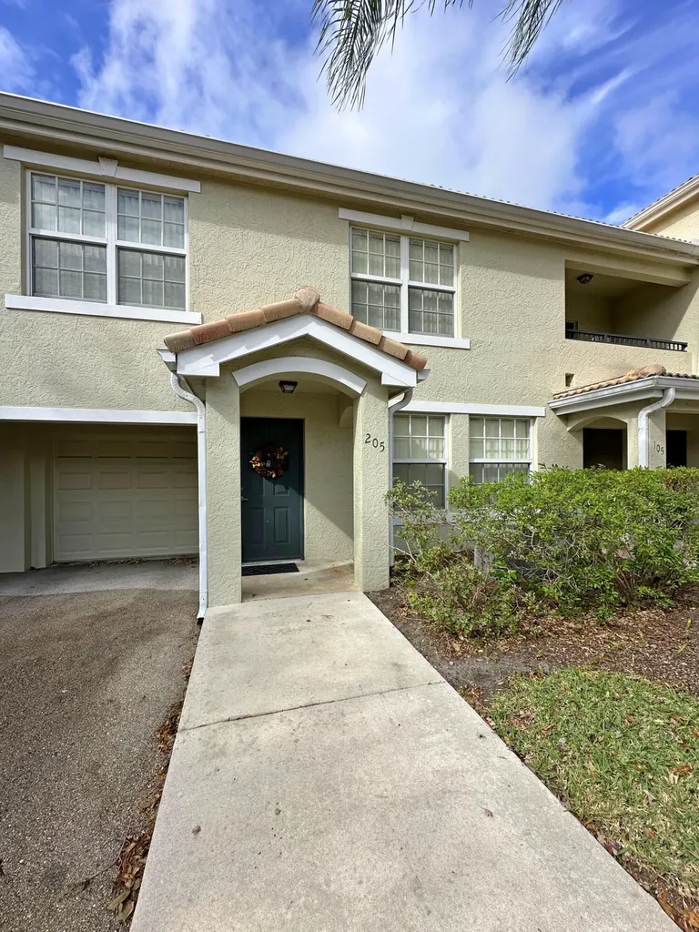 154 SW Peacock Boulevard Port Saint Lucie FL 34986