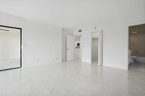 14475 Strathmore Lane Delray Beach FL 33446
