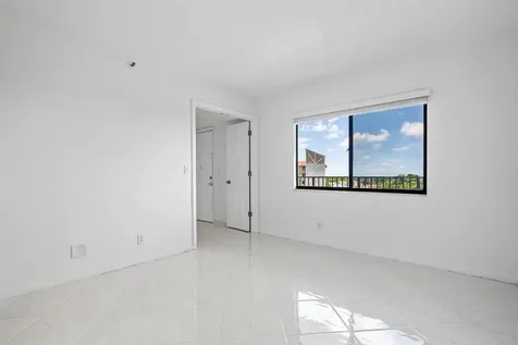 14475 Strathmore Lane Delray Beach FL 33446
