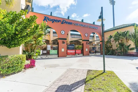 102 Bonaire Lane Jupiter FL 33458
