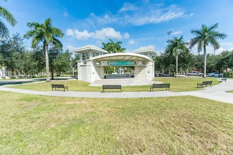 102 Bonaire Lane Jupiter FL 33458