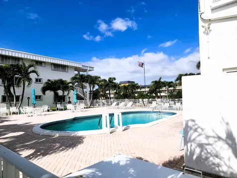 112 Doolen Court North Palm Beach FL 33408