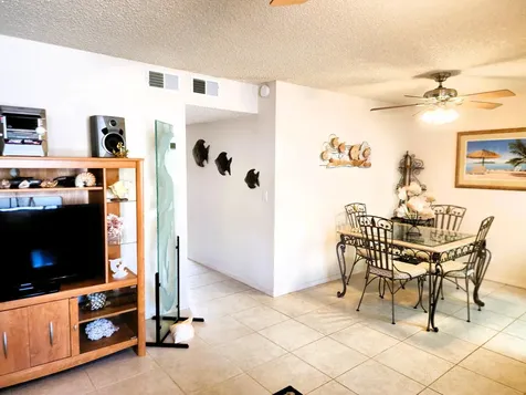 112 Doolen Court North Palm Beach FL 33408