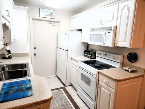 112 Doolen Court North Palm Beach FL 33408