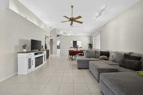 9096 Bay Point Circle West Palm Beach FL 33411
