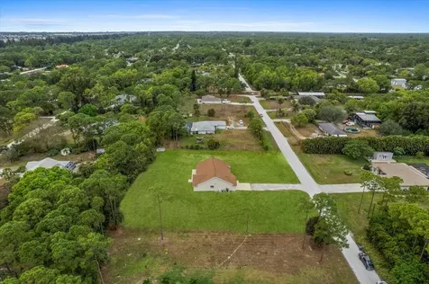 14618 63 Court Loxahatchee FL 33470