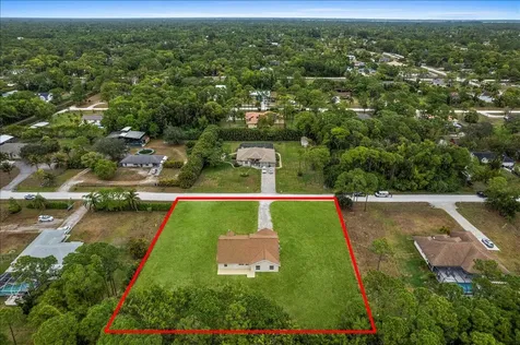 14618 63 Court Loxahatchee FL 33470