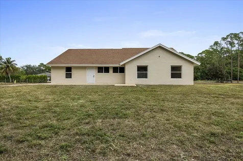14618 63 Court Loxahatchee FL 33470