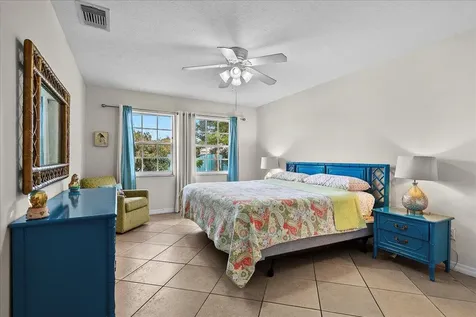 2561 Se Jason Avenue Port Saint Lucie FL 34952
