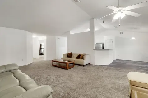 4074 Sw Darwin Boulevard Port Saint Lucie FL 34953