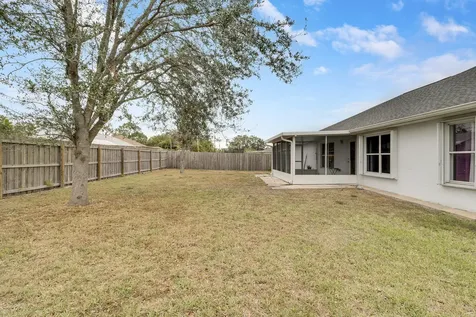 4074 Sw Darwin Boulevard Port Saint Lucie FL 34953