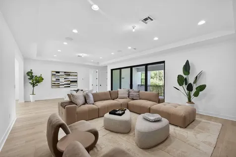 13334 Artisan Circle Palm Beach Gardens FL 33418