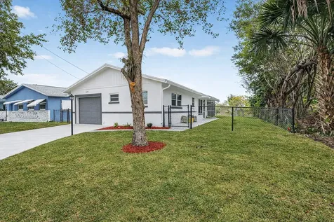 9197 Sw 3rd Street Boca Raton FL 33428