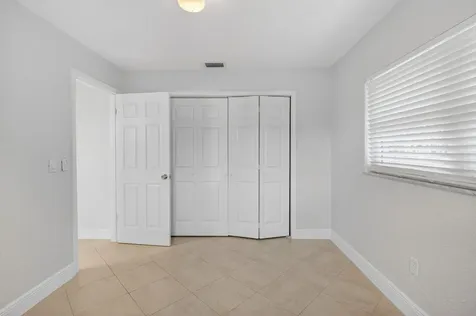 9197 Sw 3rd Street Boca Raton FL 33428