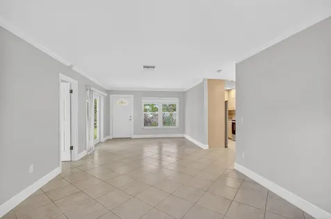 9197 Sw 3rd Street Boca Raton FL 33428