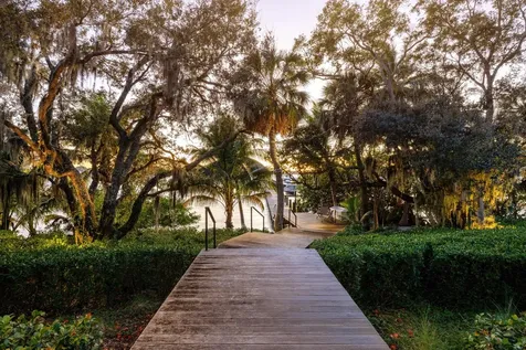 109 S River Road Sewalls Point FL 34996
