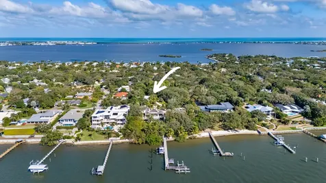 109 S River Road Sewalls Point FL 34996