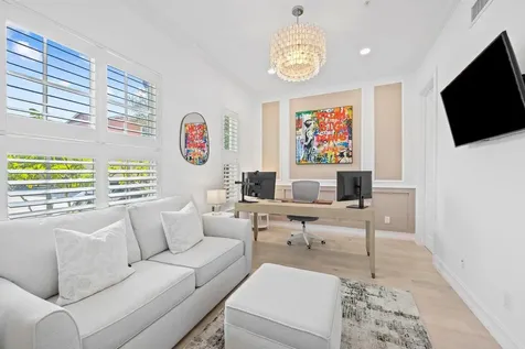 373 E Cannery Row Circle Delray Beach FL 33444