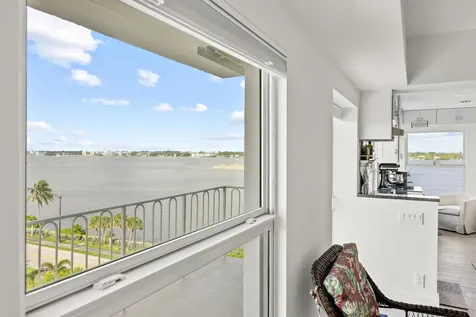3230 S Ocean Boulevard Palm Beach FL 33480