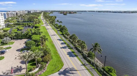 3230 S Ocean Boulevard Palm Beach FL 33480