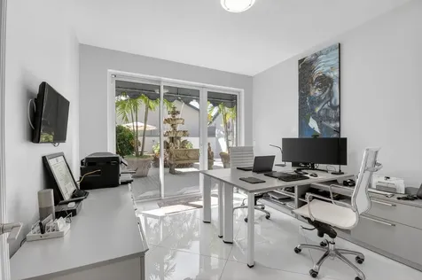 936 Greensward Lane Delray Beach FL 33445