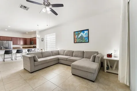 5487 Sandbirch Way Lake Worth FL 33463