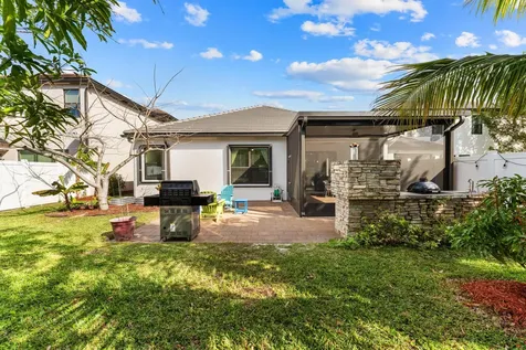 5487 Sandbirch Way Lake Worth FL 33463