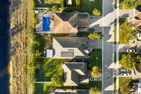 5487 Sandbirch Way Lake Worth FL 33463