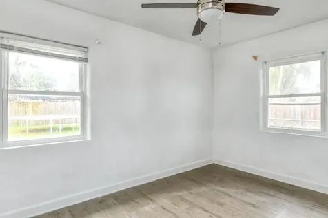 907 N Pine Avenue Green Cove Springs FL 32043