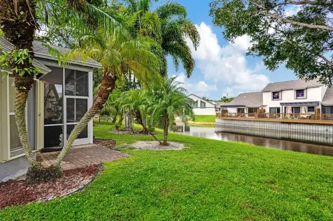 2241 Soundings Court Greenacres FL 33413