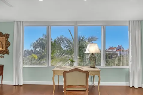 44 Cocoanut Row Palm Beach FL 33480