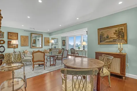 44 Cocoanut Row Palm Beach FL 33480