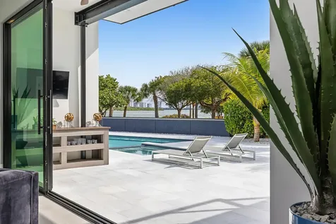 706 Lakeside Circle North Palm Beach FL 33408