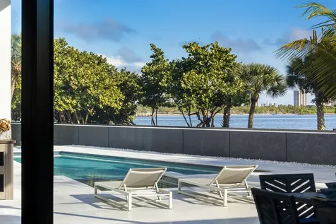 706 Lakeside Circle North Palm Beach FL 33408