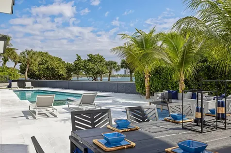 706 Lakeside Circle North Palm Beach FL 33408