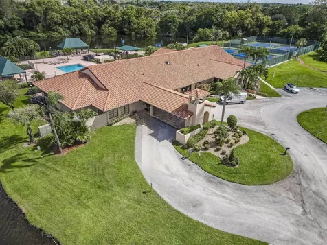 8178 Mooring Circle Boynton Beach FL 33472