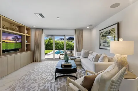 406 35th Street West Palm Beach FL 33407