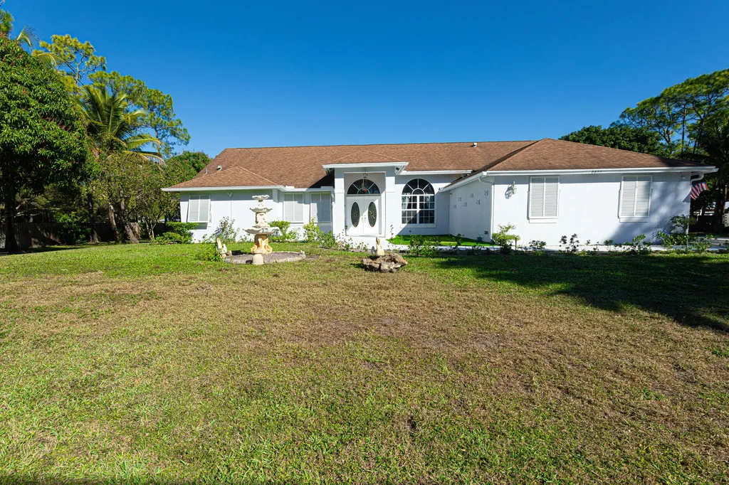 8895 Palomino Drive Lake Worth FL 33467