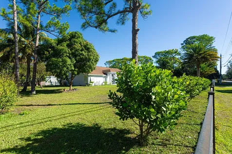 8895 Palomino Drive Lake Worth FL 33467