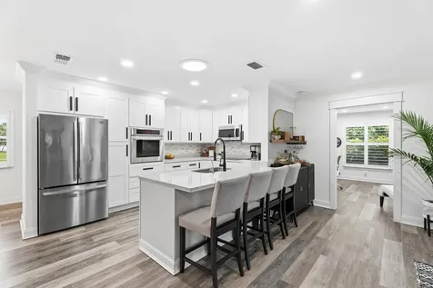 3952 Se Fairway Stuart FL 34997