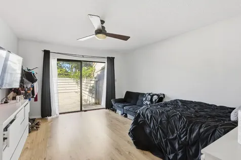 21547 Altamira Avenue Boca Raton FL 33433