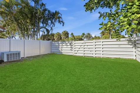 21547 Altamira Avenue Boca Raton FL 33433